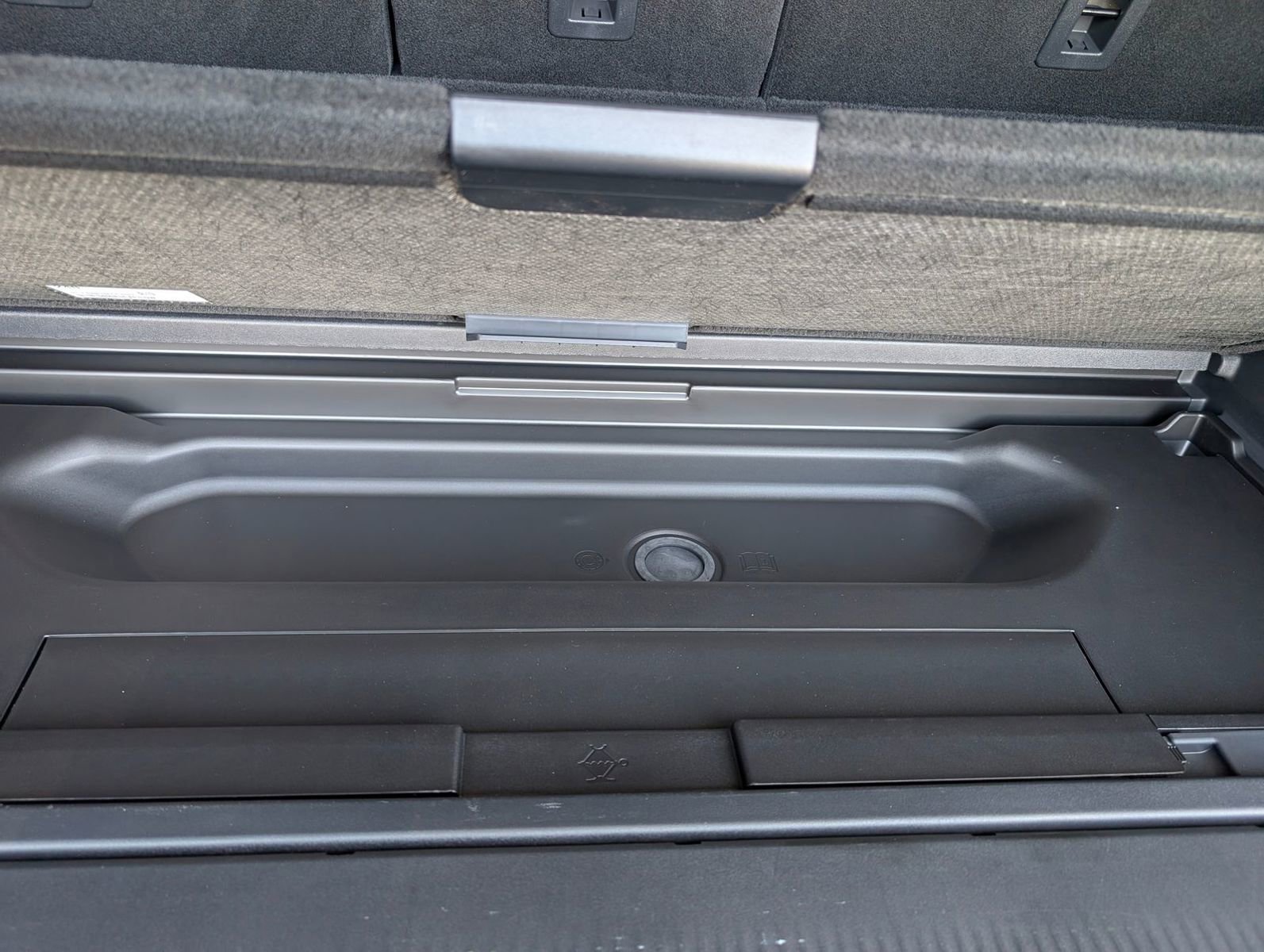 Used 2025 Ford Expedition Active image 36