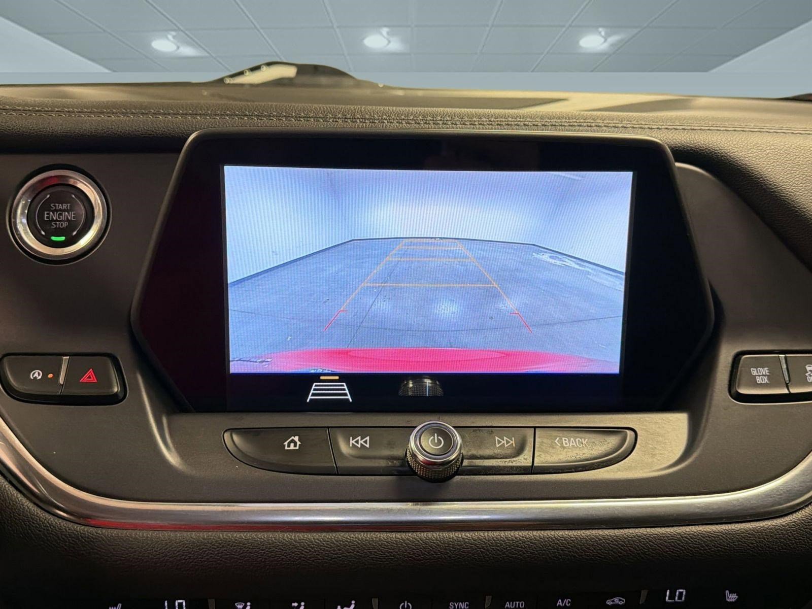 Used 2020 Chevrolet Blazer LT image 21