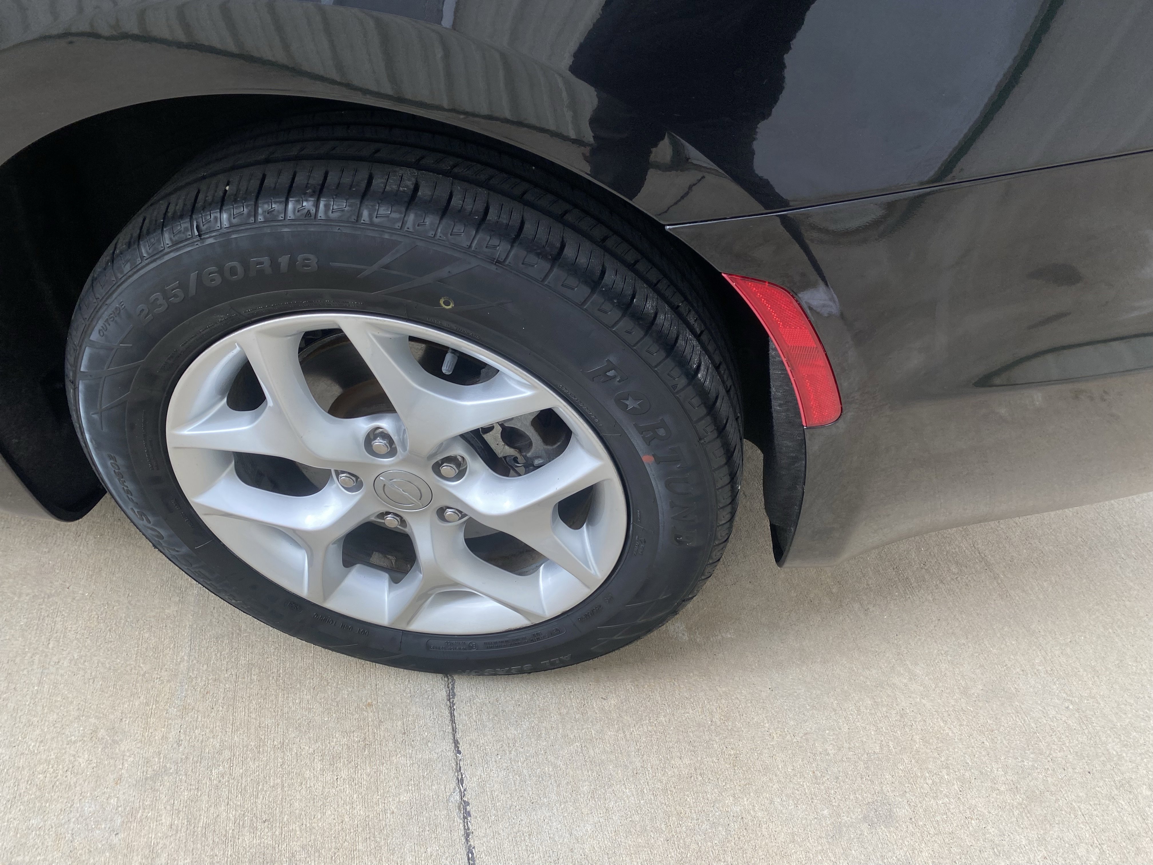 Used 2020 Chrysler Pacifica Limited image 11