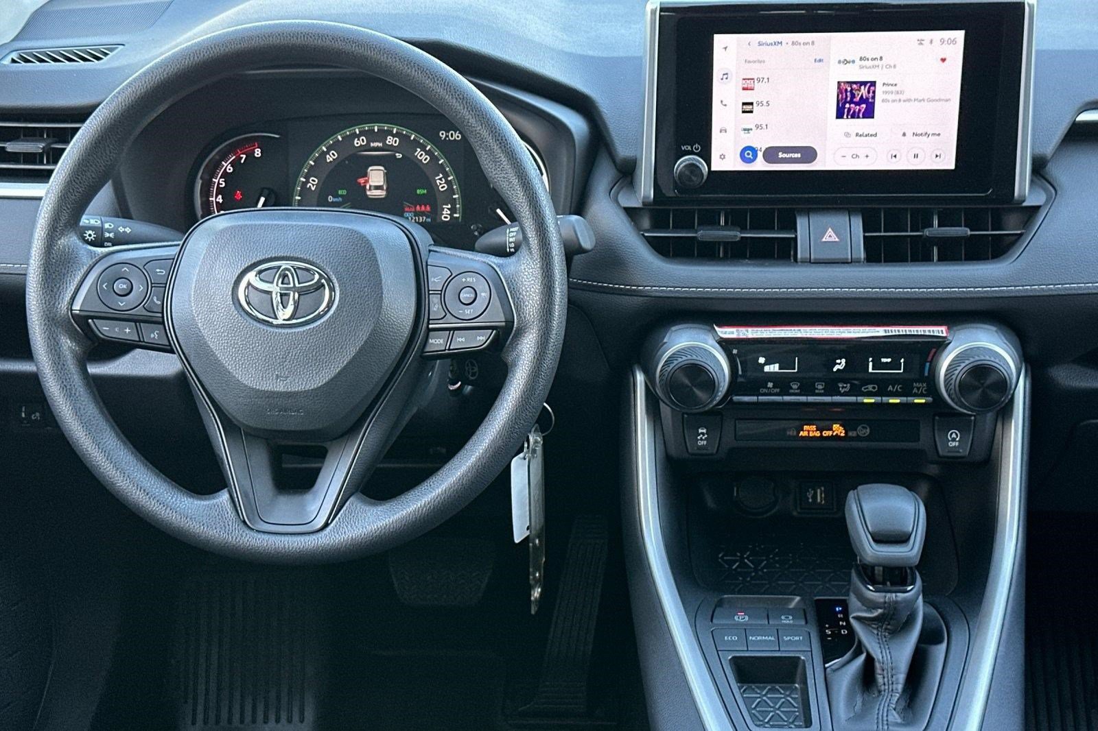 Used 2025 Toyota RAV4 LE FWD image 30