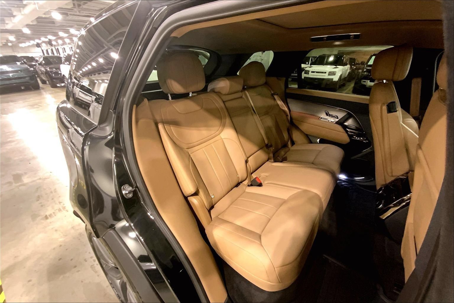 Certified 2026 Land Rover Range Rover Sport SE AWD/4WD image 19