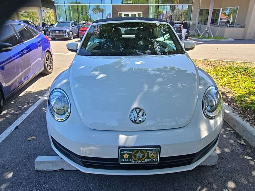 Used 2013 Volkswagen Beetle 2.5 image 9
