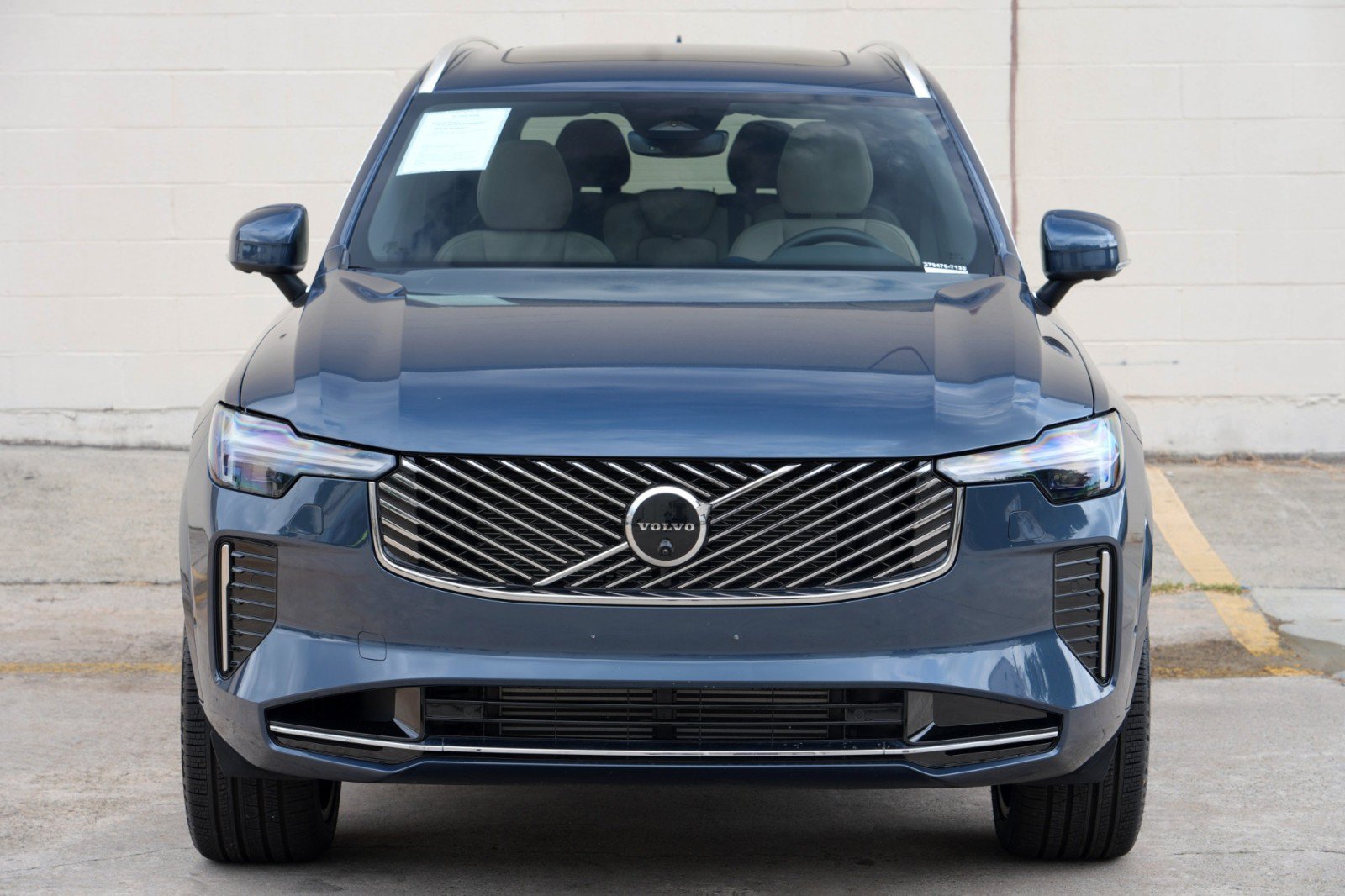 Used 2025 Volvo XC90 T8 Plus w/ Protection Package Premier AWD/4WD image 53