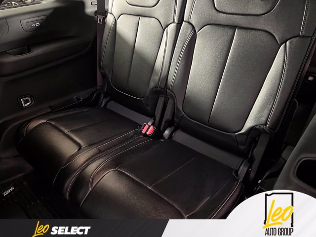 Used 2023 Jeep Grand Cherokee L Limited AWD/4WD image 27