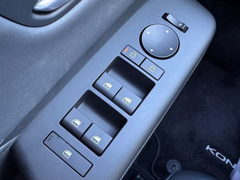 New 2026 Hyundai Kona SEL Premium image 23