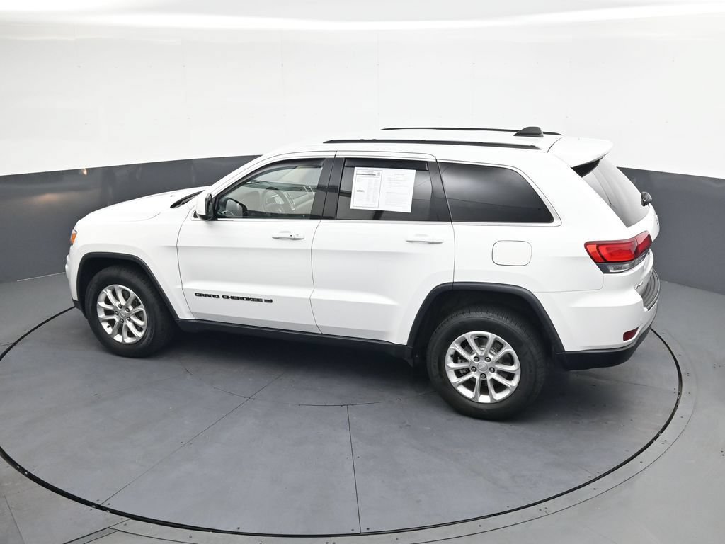 Used 2022 Jeep Grand Cherokee Laredo E AWD/4WD image 37