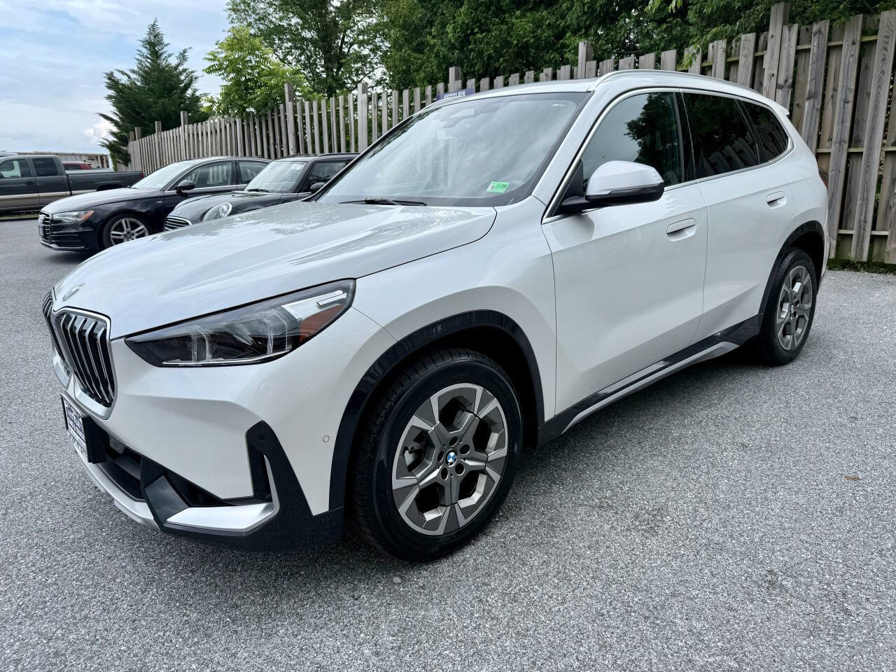 Used 2024 BMW X1 xDrive28i image 1