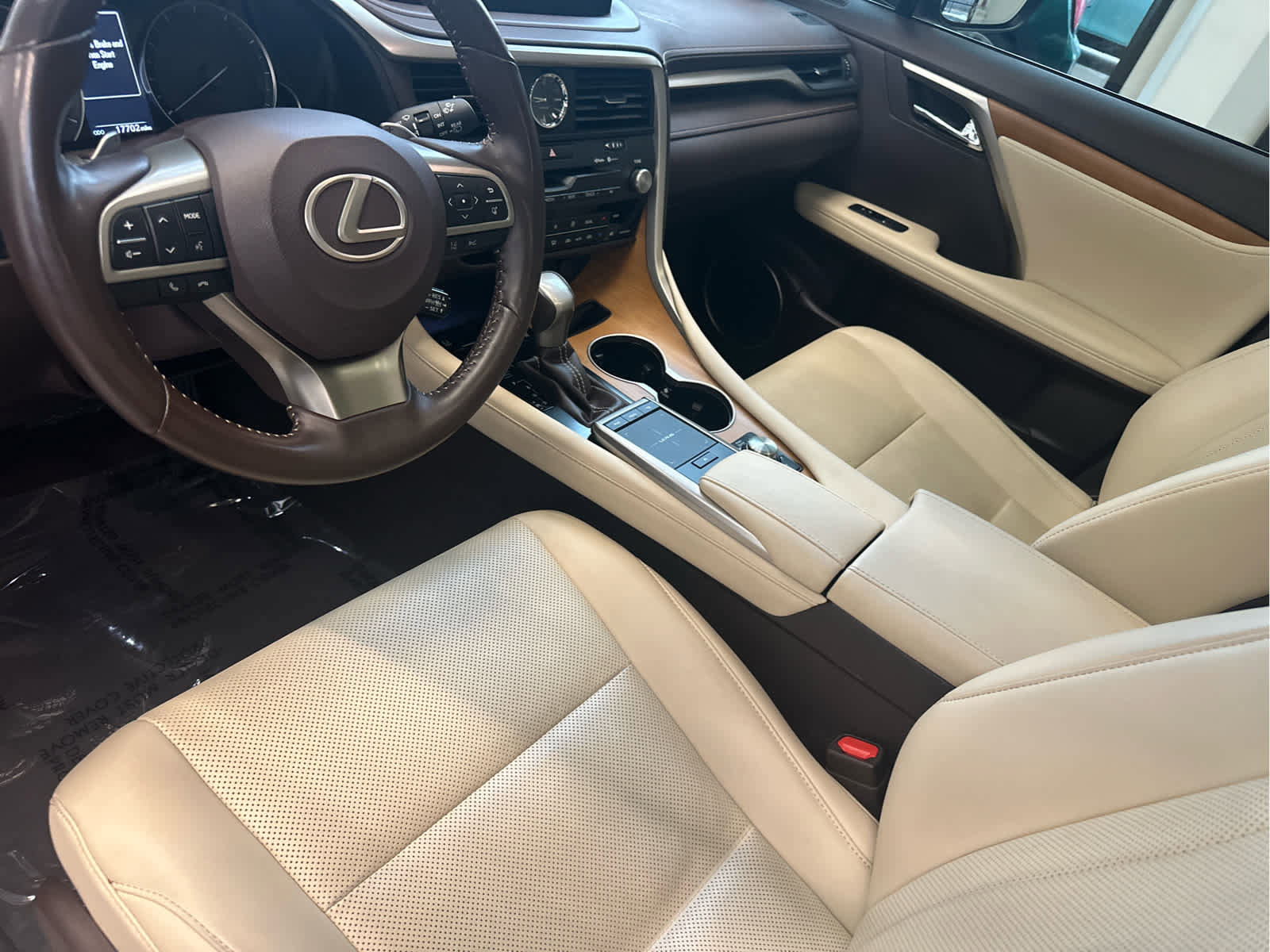 Used 2020 Lexus RX 350 AWD w/ Premium Package image 3