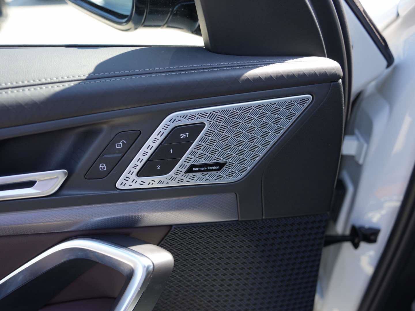 Used 2025 BMW X2 M35i image 13