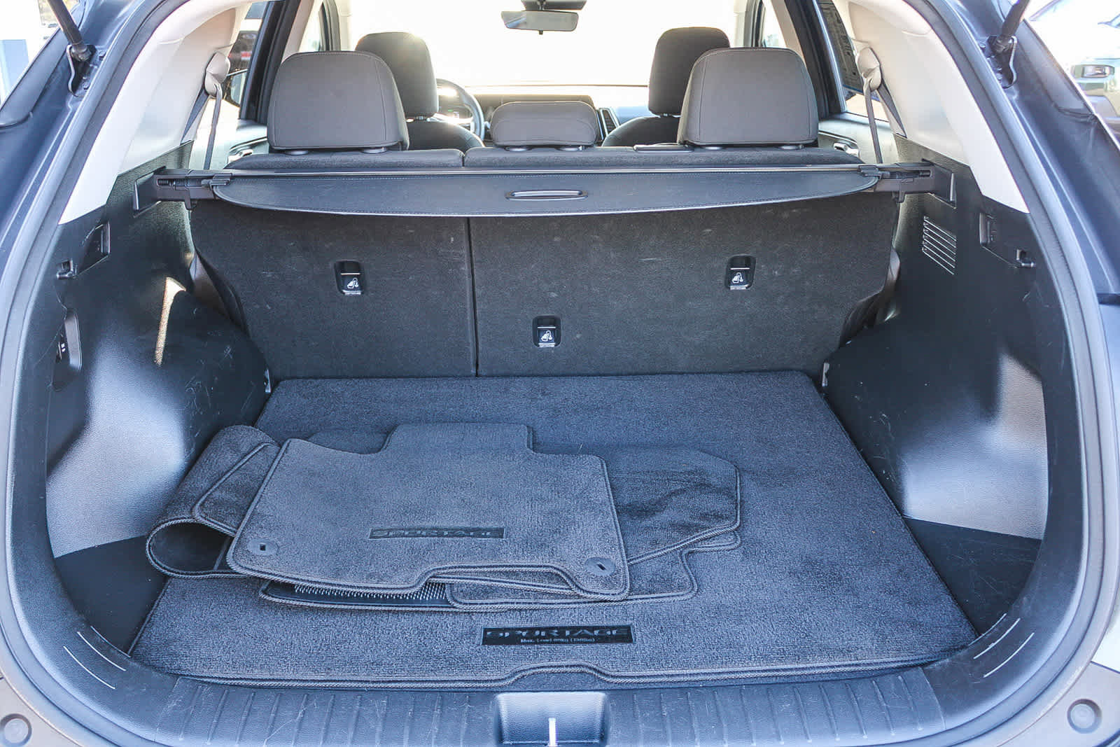 Used 2023 Kia Sportage LX image 24