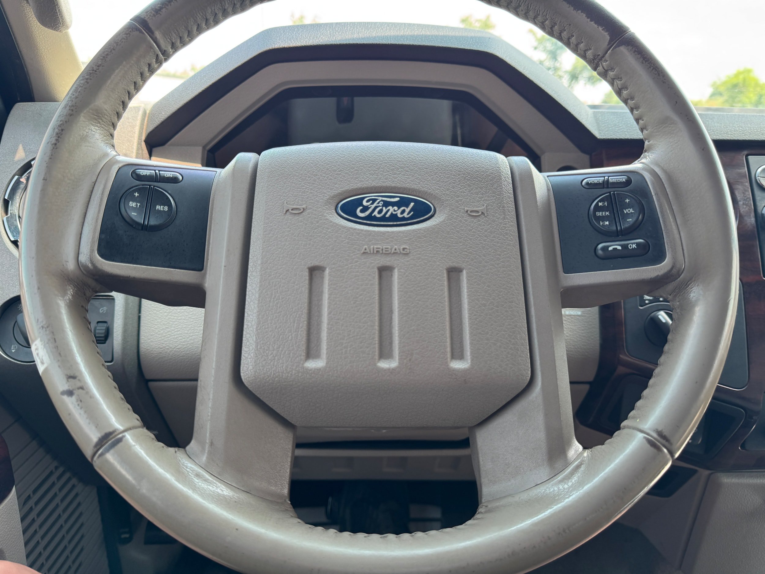 Used 2009 Ford F350 Lariat AWD/4WD image 18