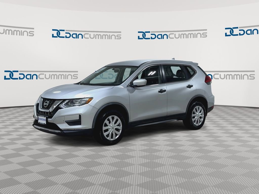 Used 2017 Nissan Rogue S AWD/4WD image 4