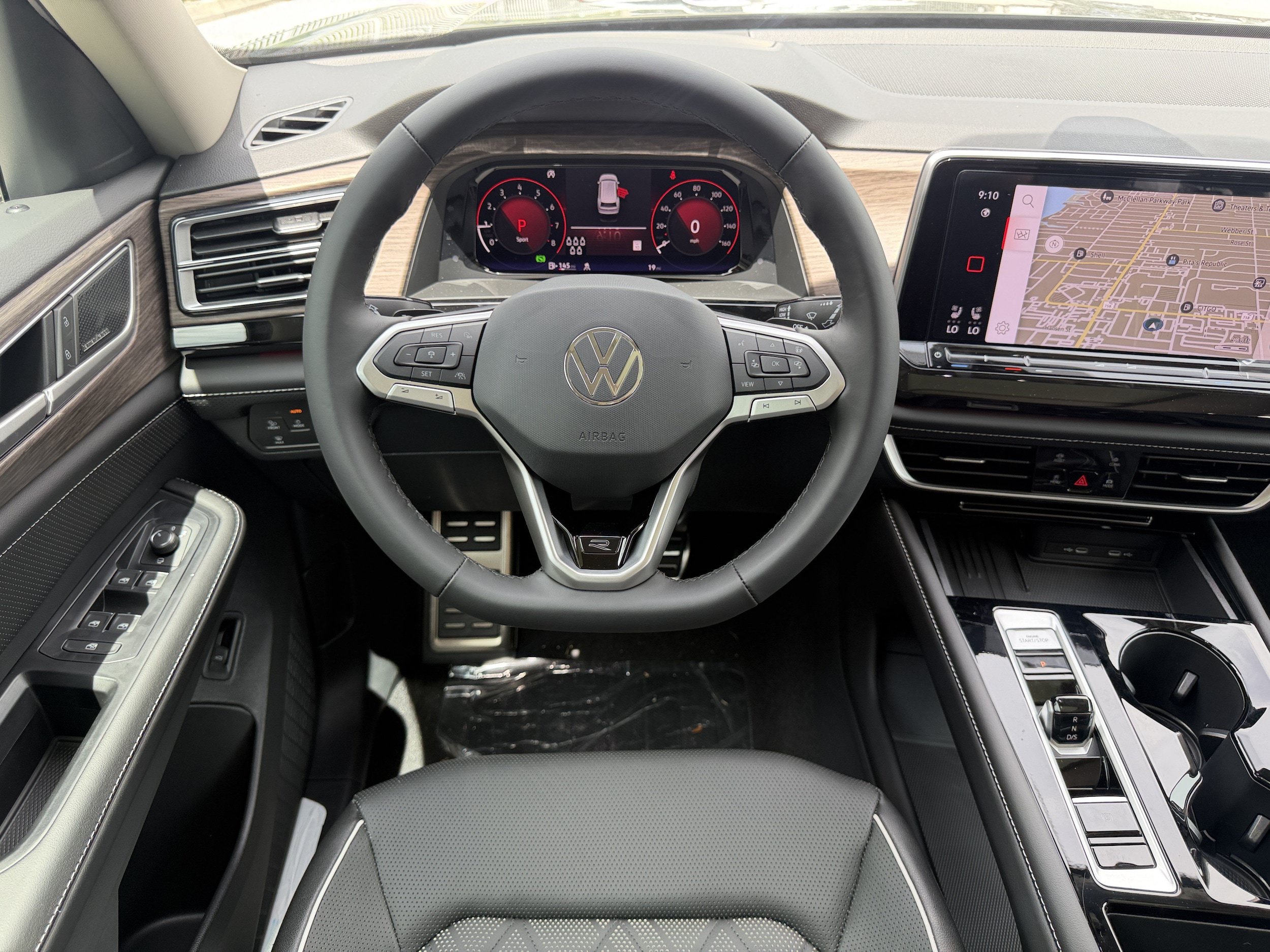 New 2026 Volkswagen Atlas SEL Premium R-Line AWD/4WD image 15