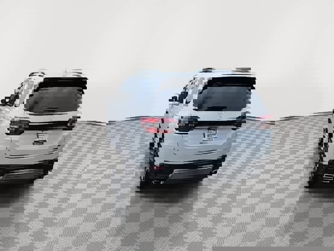 Used 2023 Honda Pilot Touring image 7