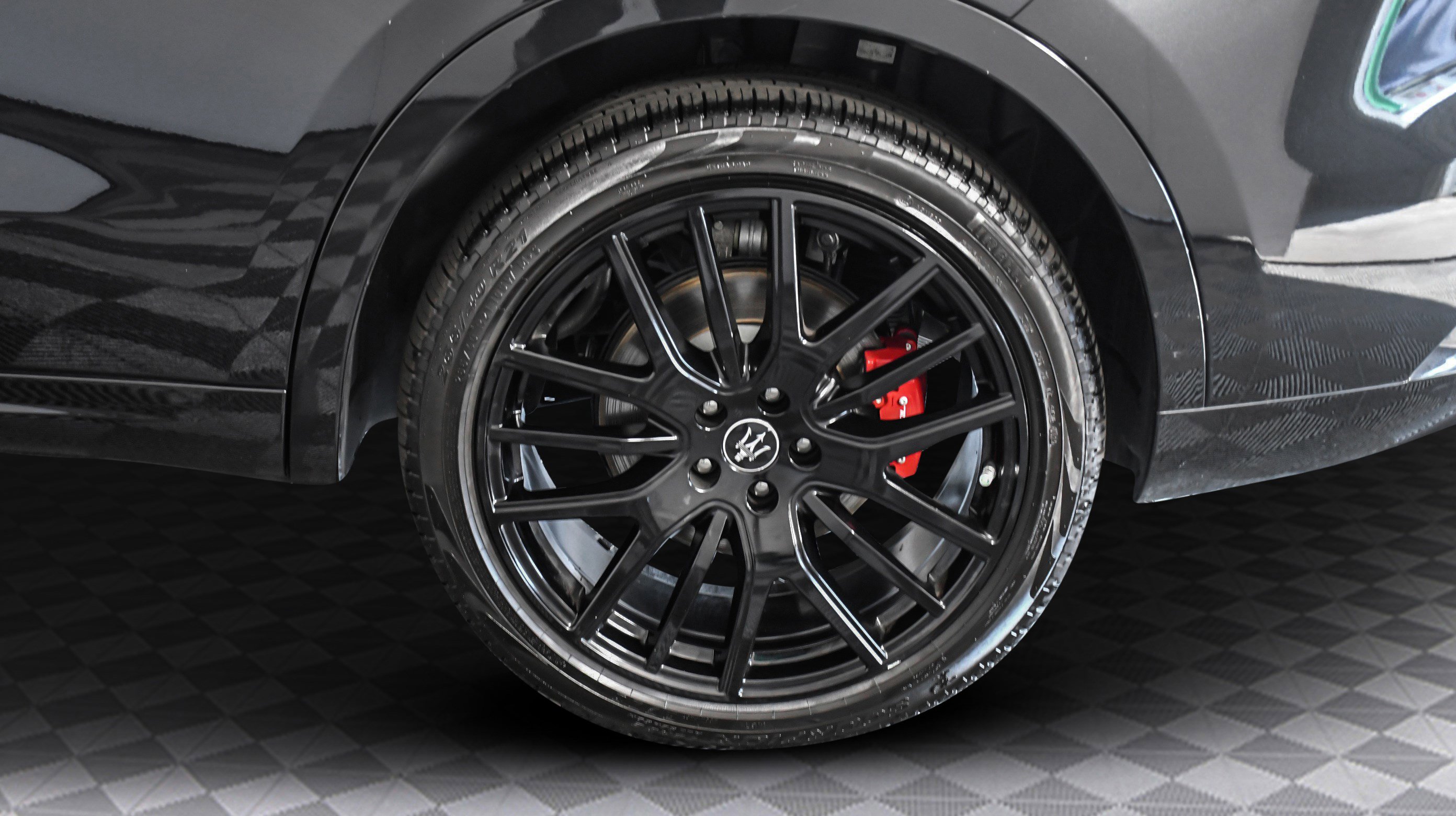 Used 2022 Maserati Levante GT image 36
