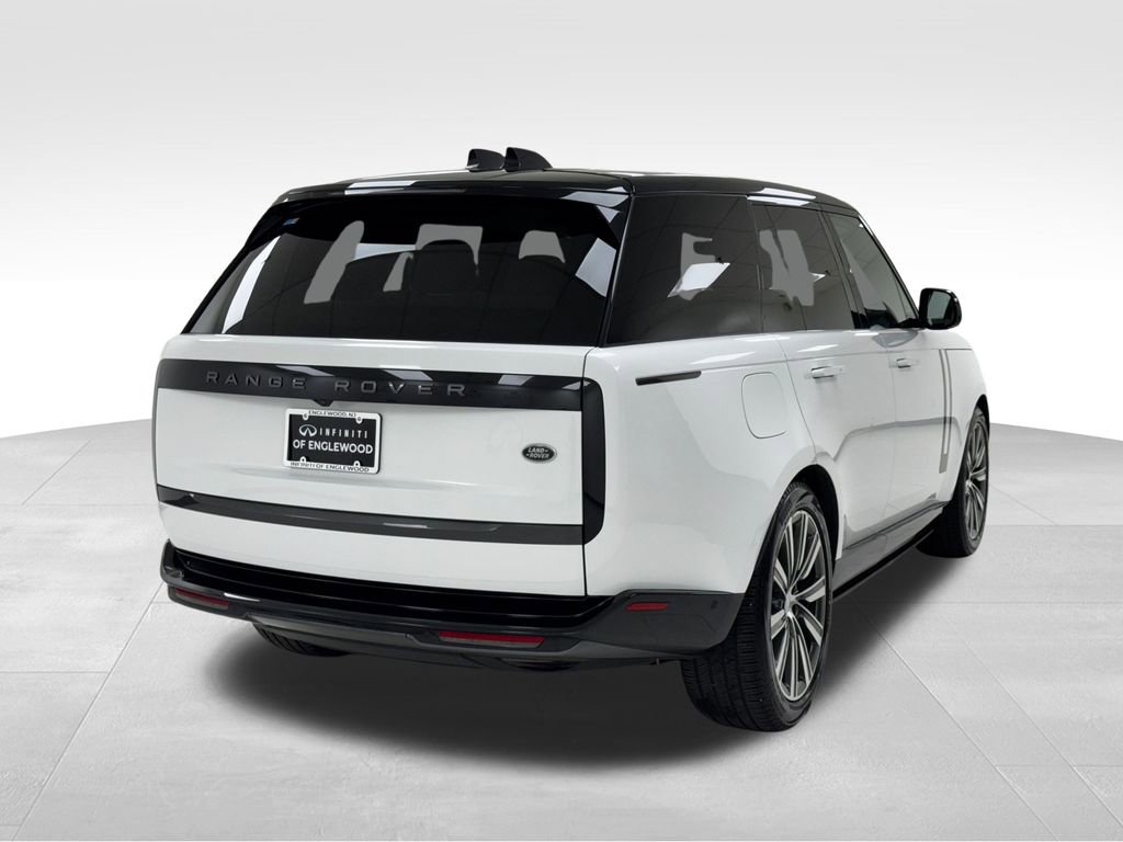 Used 2023 Land Rover Range Rover SE image 7