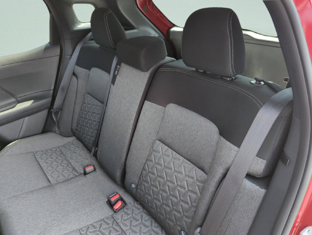 New 2026 Nissan Kicks SV w/ SV Premium Package FWD image 25