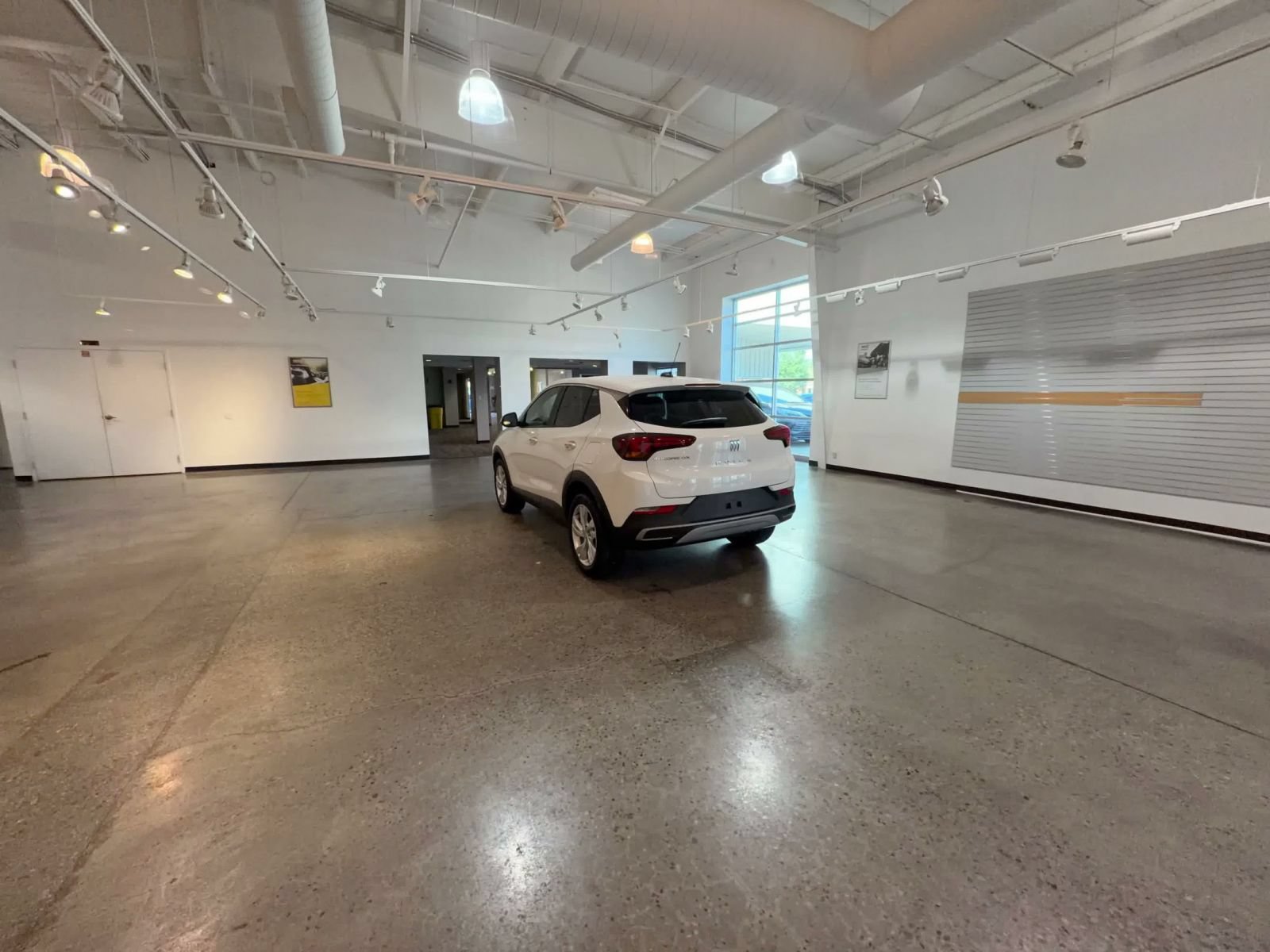 Used 2026 Buick Encore GX Preferred FWD image 9