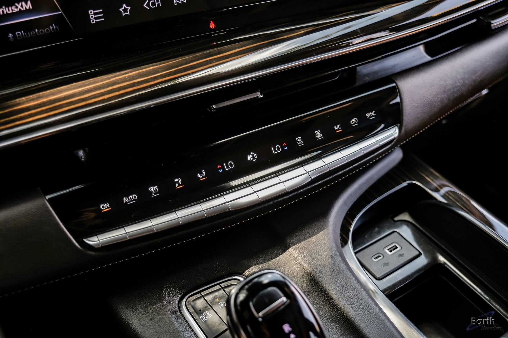 Used 2024 Cadillac Escalade Sport w/ LPO, ONYX Package RWD image 61