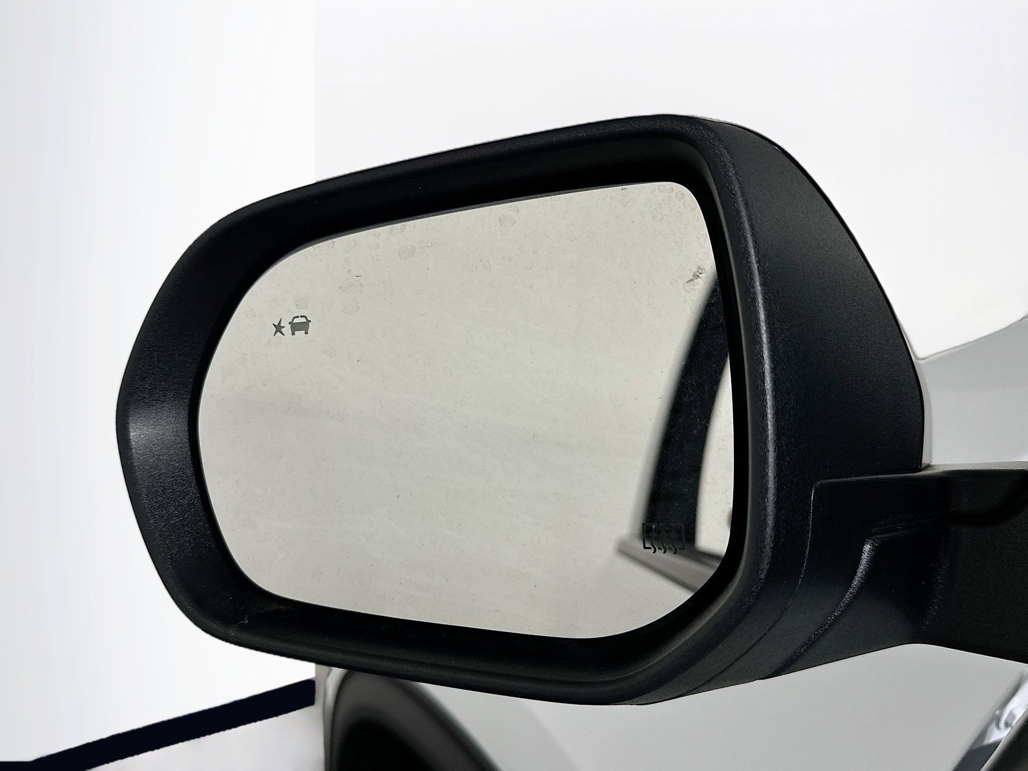 Used 2025 GMC Acadia Elevation image 16