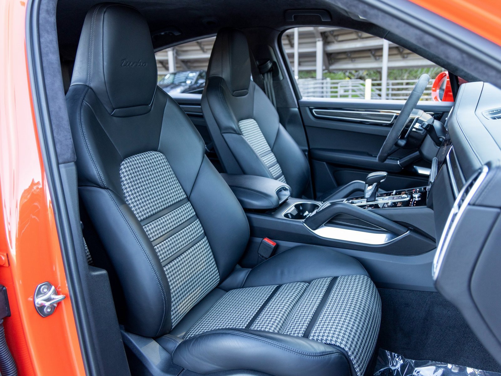 Certified 2020 Porsche Cayenne Turbo image 68