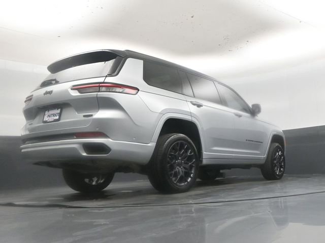 Used 2023 Jeep Grand Cherokee L Summit AWD/4WD image 44