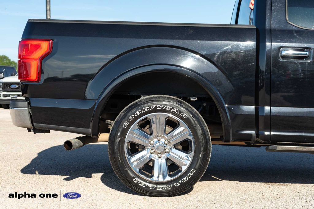 Used 2019 Ford F150 King Ranch w/ Equipment Group 601A Luxury RWD image 5