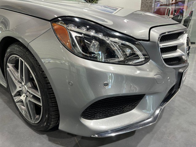 Used 2014 Mercedes-Benz E 550 4MATIC Sedan w/ Premium 1 Package image 21