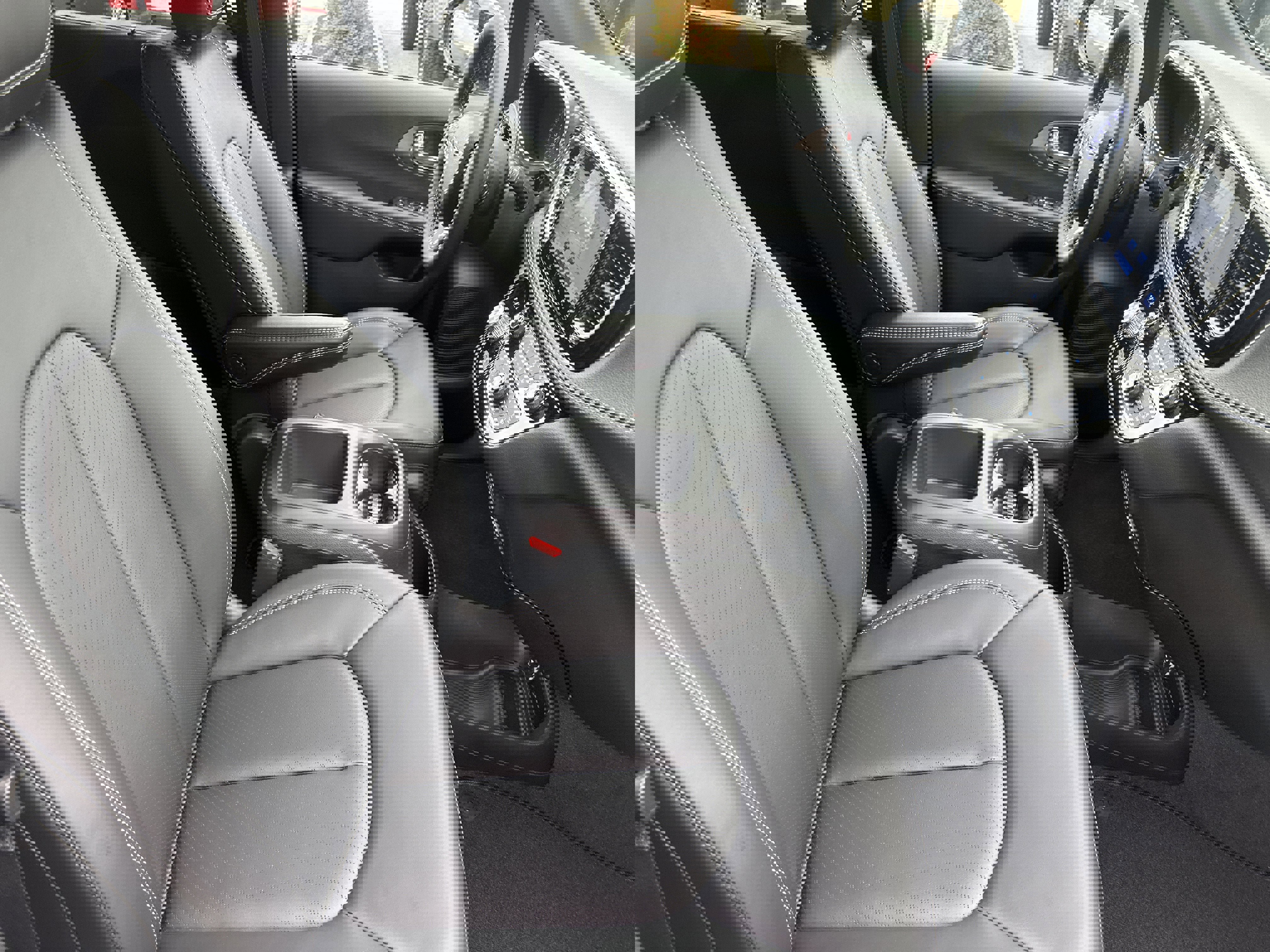 New 2026 Chrysler Pacifica Select image 27