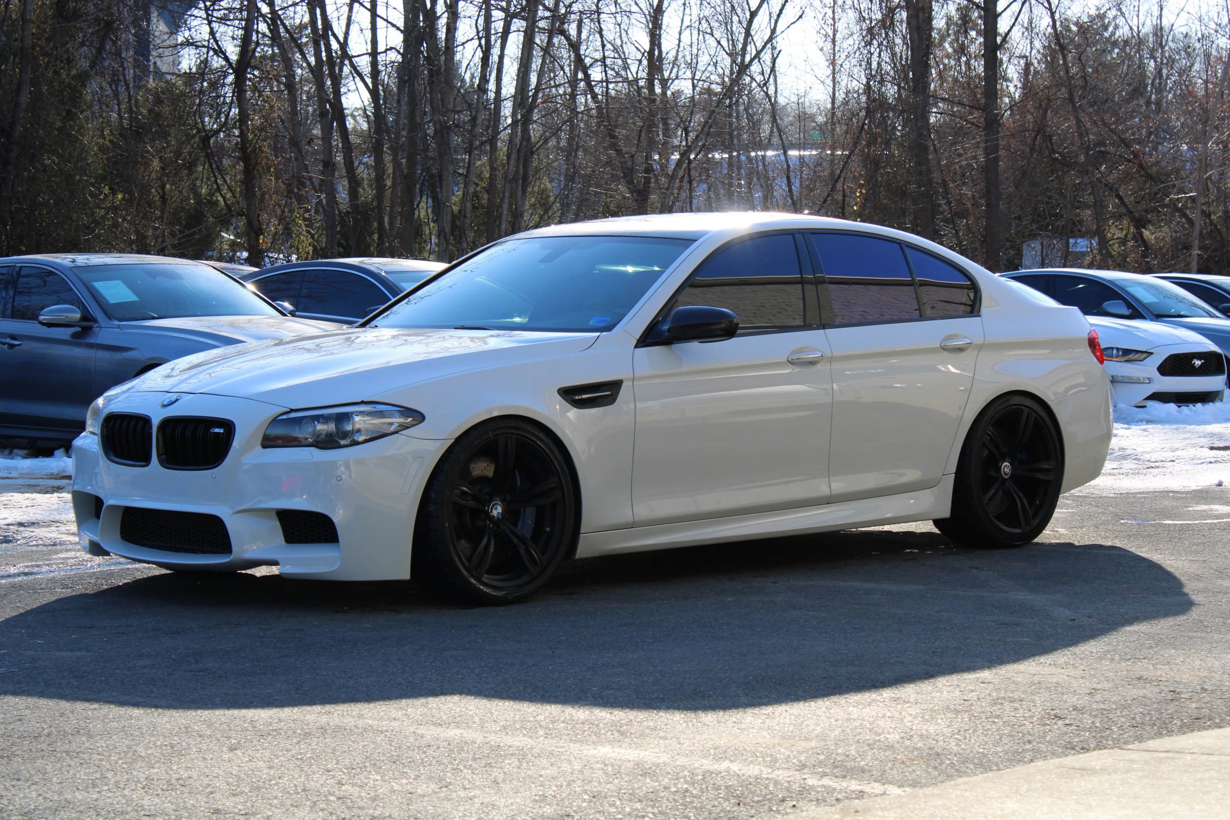 Used 2016 BMW M5 Sedan 4D image 3