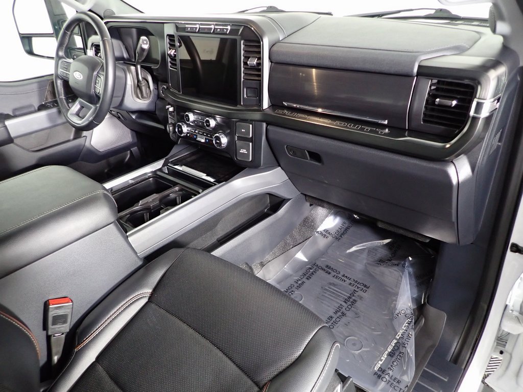 Used 2024 Ford F350 Lariat w/ FX4 Off-Road Package image 35