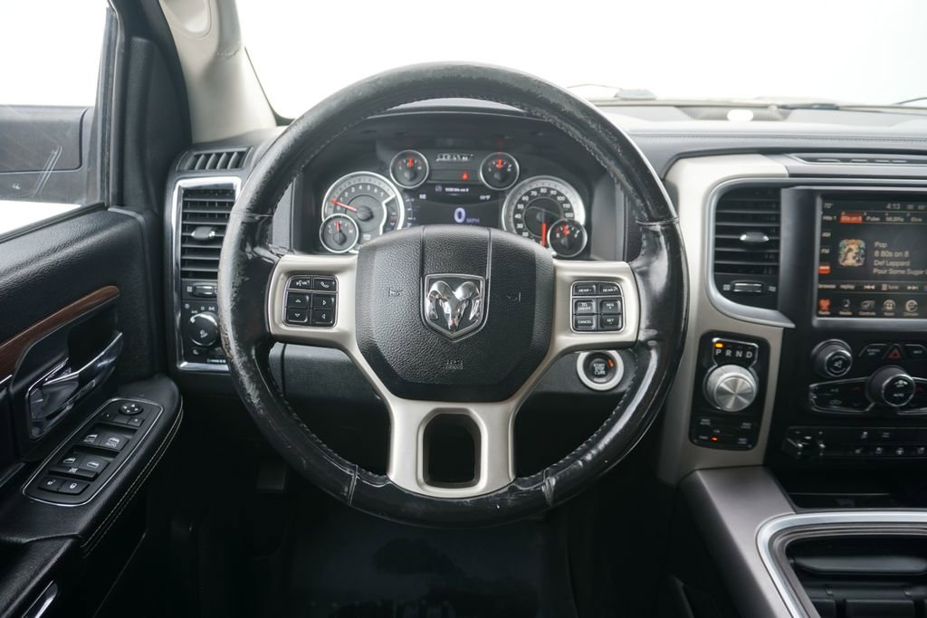 Used 2014 RAM 1500 Laramie w/ Convenience Group image 14