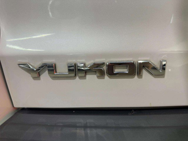 Used 2016 GMC Yukon Denali w/ Open Road Package image 12