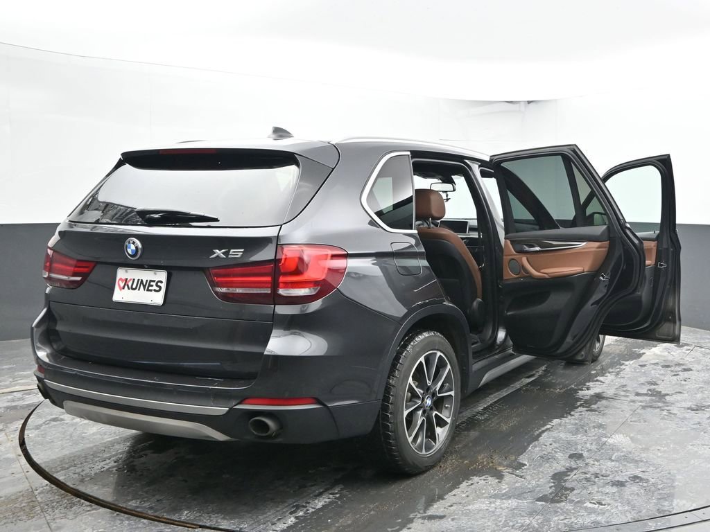 Used 2017 BMW X5 xDrive35i image 38