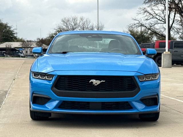 Used 2024 Ford Mustang Premium image 2