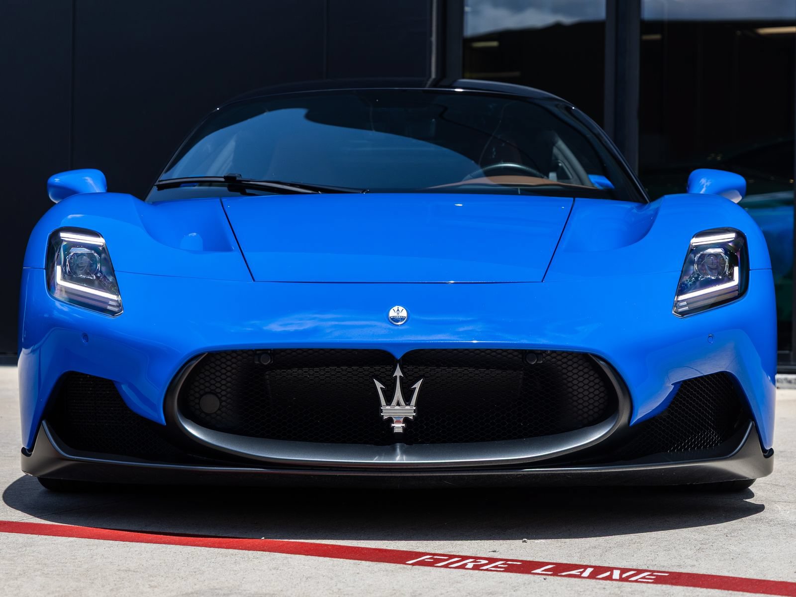 Used 2022 Maserati MC20 Coupe RWD image 5