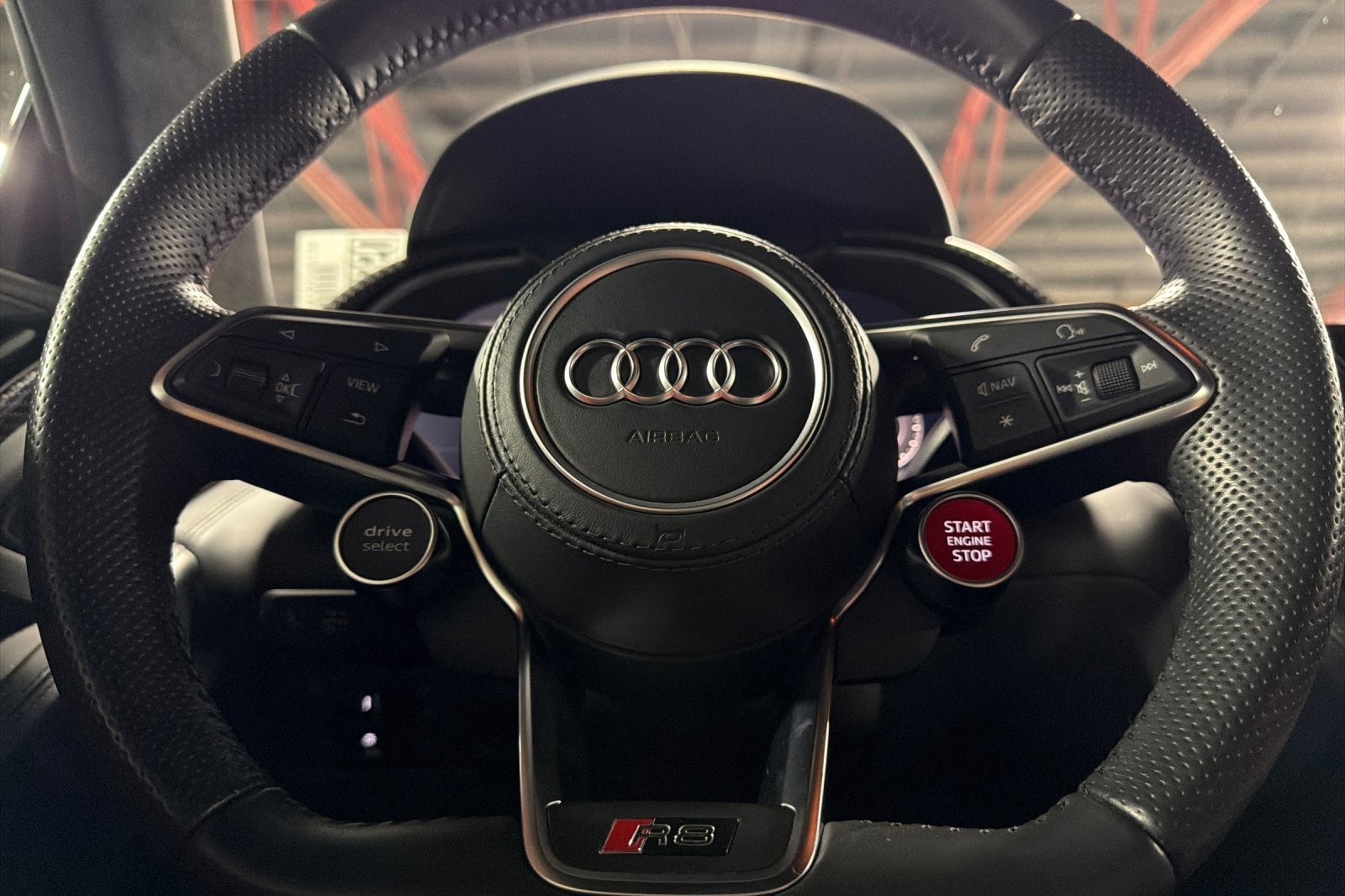Used 2018 Audi R8 V10 w/ Premium Package RWD image 20
