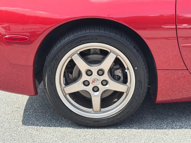 Used 1998 Chevrolet Corvette Coupe w/ Memory Pkg RWD image 17