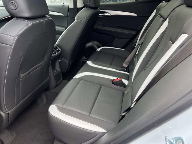 Used 2026 Buick Envision Sport Touring AWD/4WD image 11
