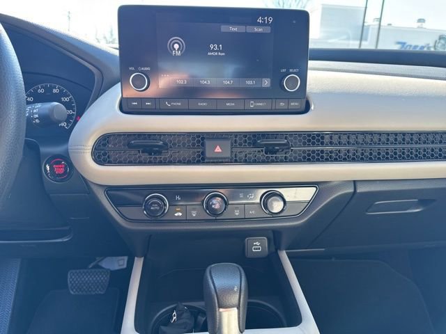 Used 2023 Honda HR-V LX image 17