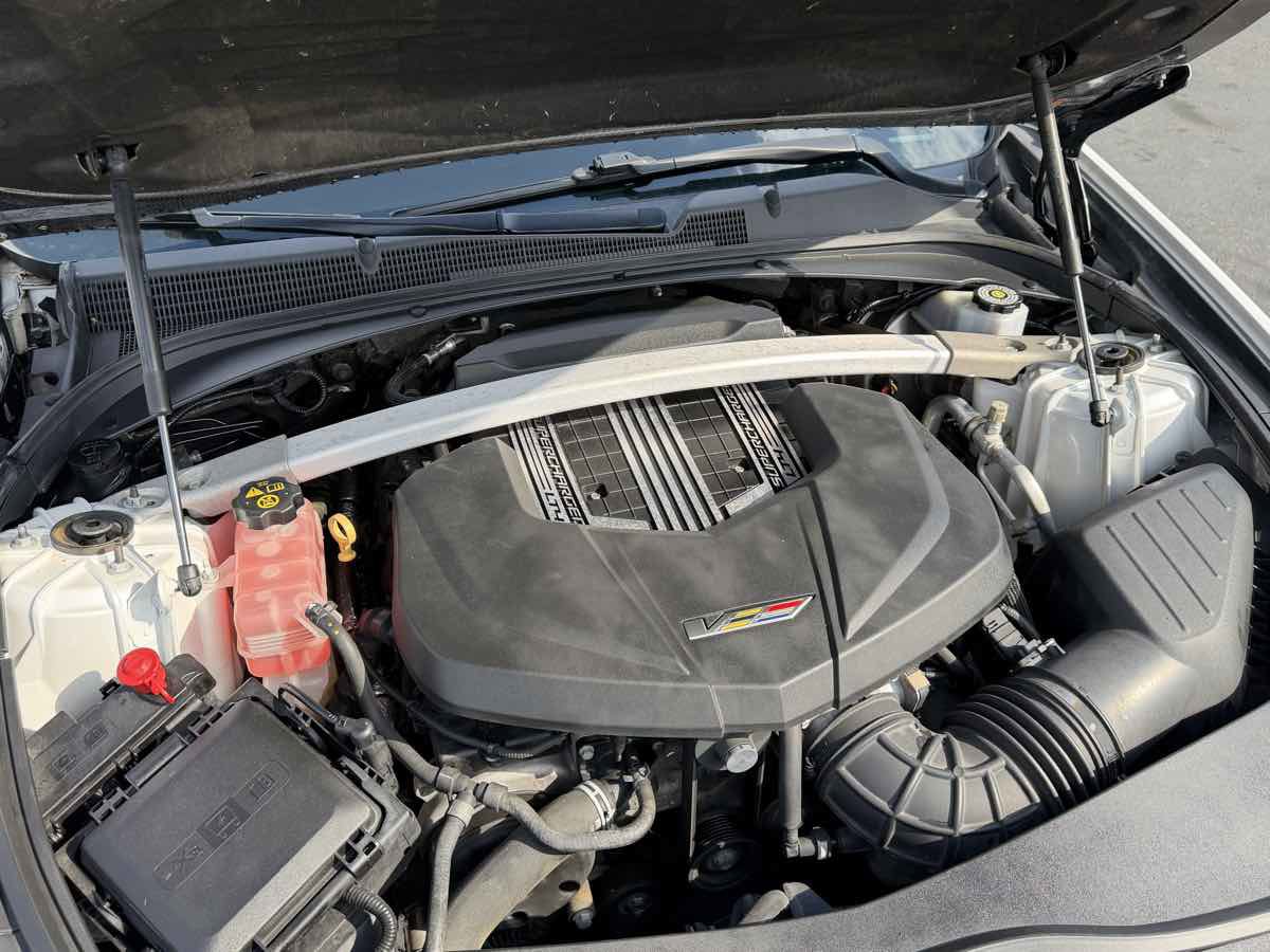 Used 2017 Cadillac CTS V w/ Carbon Black Package RWD image 23