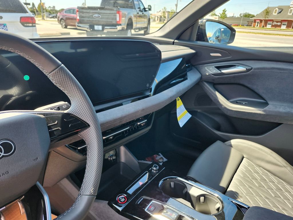 New 2025 Audi SQ6 e-tron Premium Plus image 5