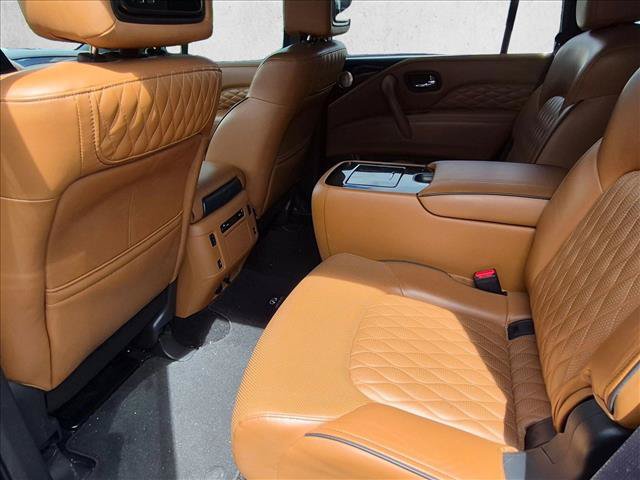 Used 2023 INFINITI QX80 Sensory w/ Cargo Package AWD/4WD image 18
