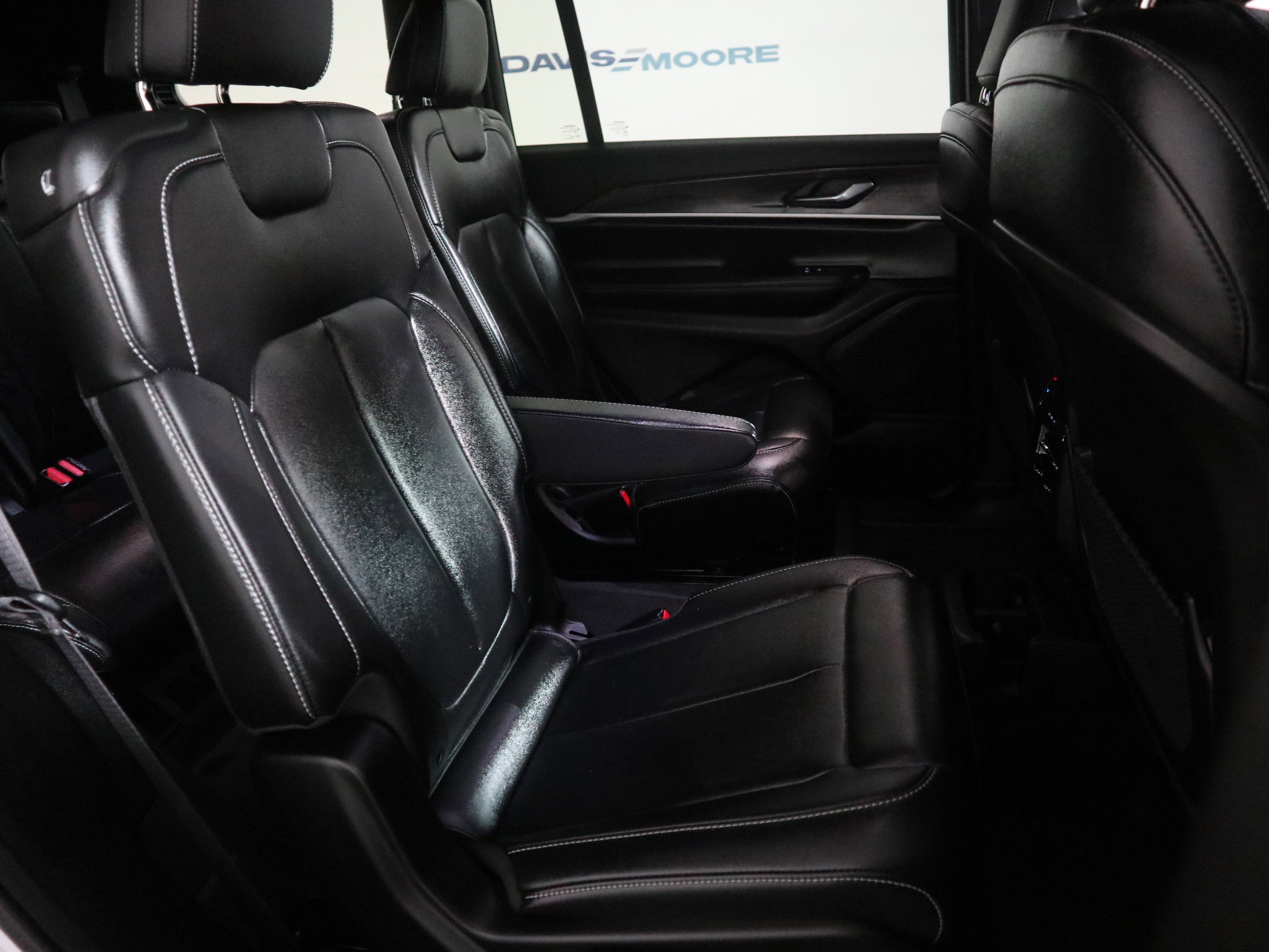 Used 2025 Jeep Grand Cherokee L Limited w/ Trailer Tow Package image 22