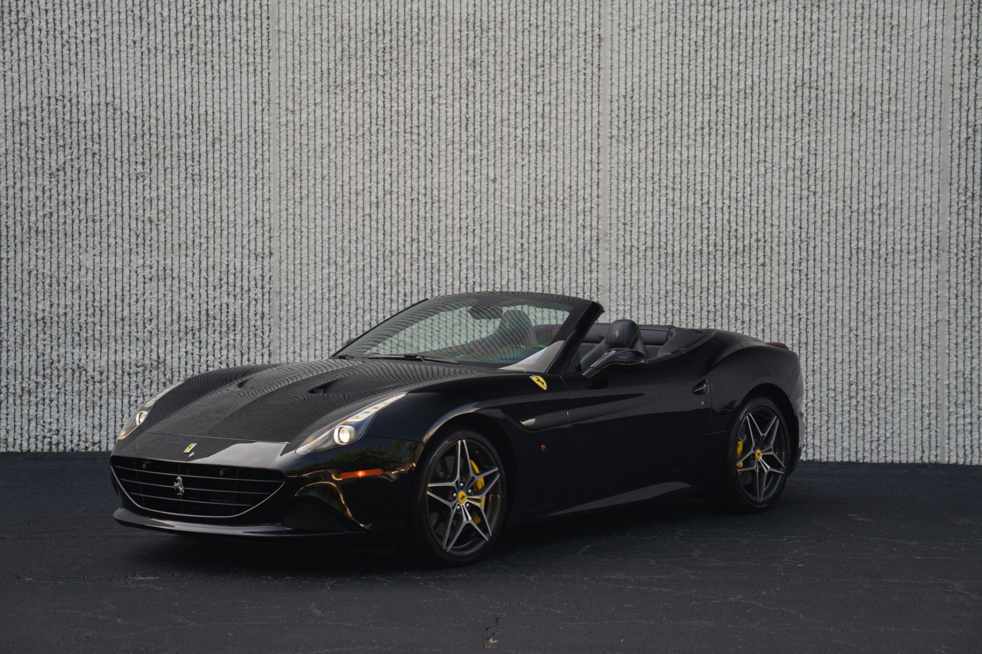 Used 2017 Ferrari California T