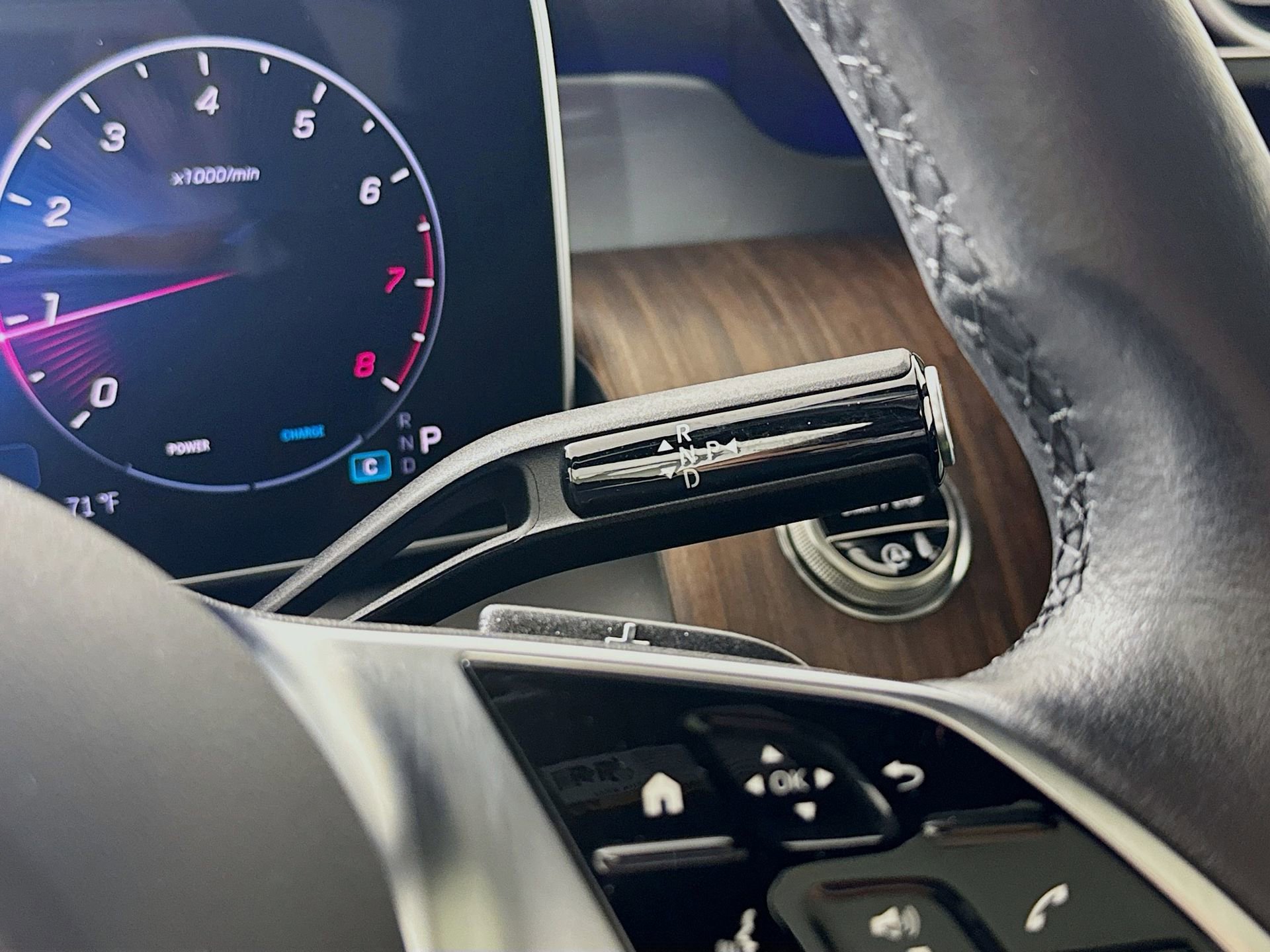 Certified 2025 Mercedes-Benz GLC 300 image 17