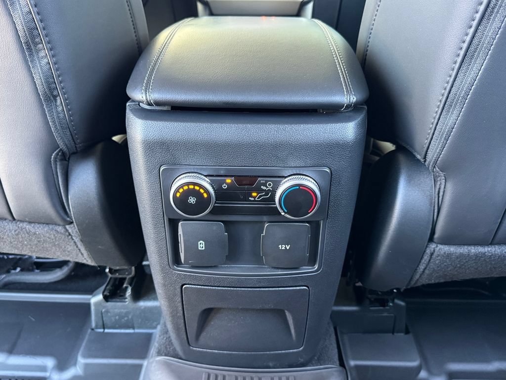 Used 2024 Ford Explorer XLT w/ Equipment Group 202A AWD/4WD image 30