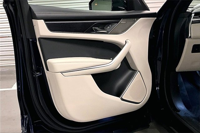 Certified 2025 Jaguar F-PACE R-Dynamic S image 26