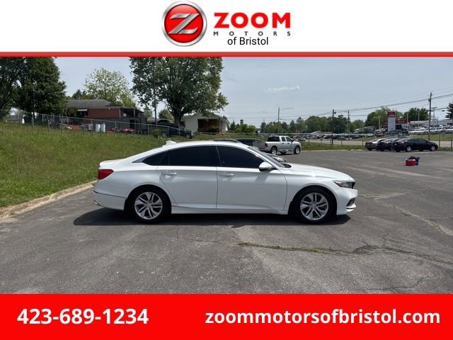 Used 2018 Honda Accord Touring image 1