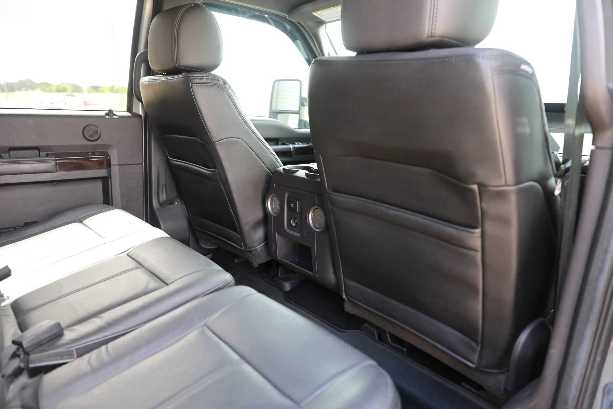 Used 2016 Ford F350 Platinum AWD/4WD image 40